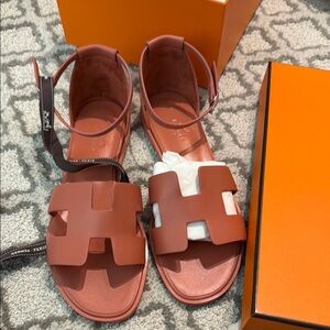 Brand new hermes size 39 Santorini sandals shoes